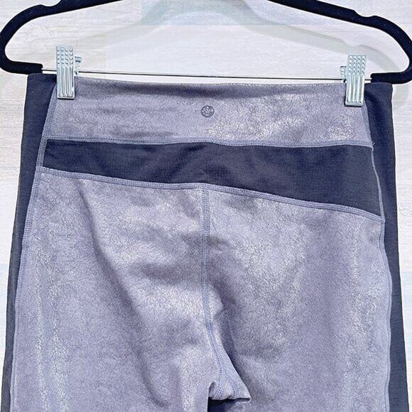 MANDUKA Liquid Faux Leather Leggings Gray Mid Rise Yoga Womens Medium - Picture 4 of 5